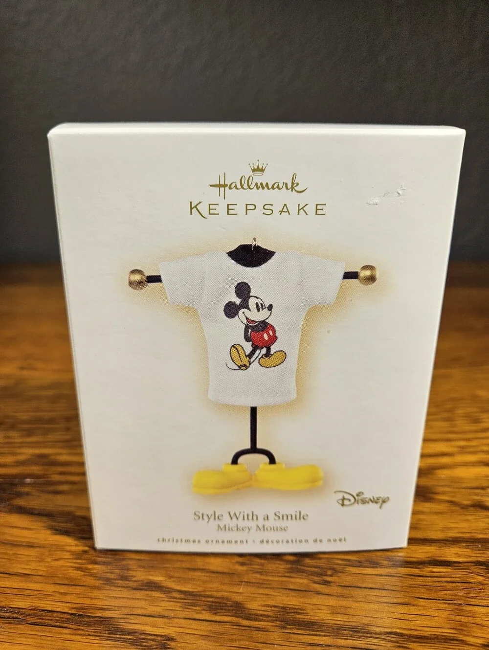 Hallmark Keepsake Style With A Smile